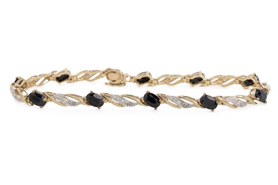 Lot 641 - SAPPHIRE AND DIAMOND BRACELET