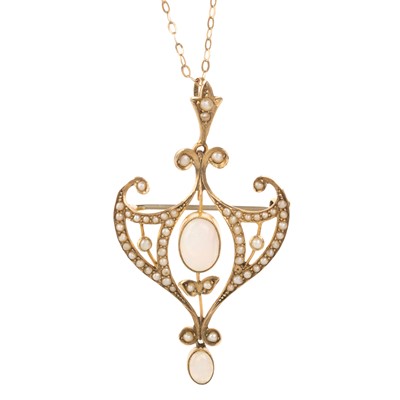 Lot 648 - OPAL AND SEED PEARL HOLBEIN