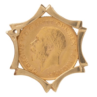 Lot 76 - GEORGE V GOLD HALF SOVEREIGN