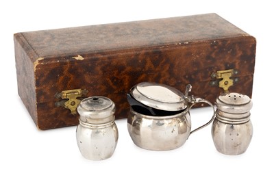 Lot 97 - GEORGE V SILVER CONDIMENT SET