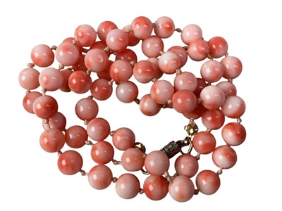 Lot 1 - ANGEL SKIN CORAL BEAD NECKLACE