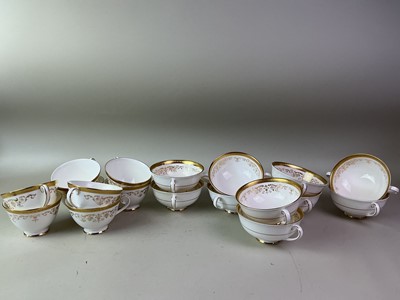 Lot 45 - ROYAL DOULTON DINNER SERVICE