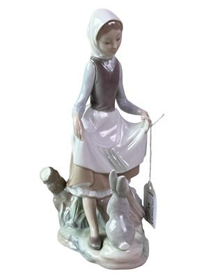 Lot 61 - COLLECTION OF CERAMIC FIGURES