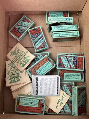 Lot 28 - GROUP OF CIGARETTE CARDS