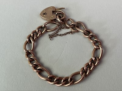 Lot 27 - GROUP OF GOLD JEWELLERY