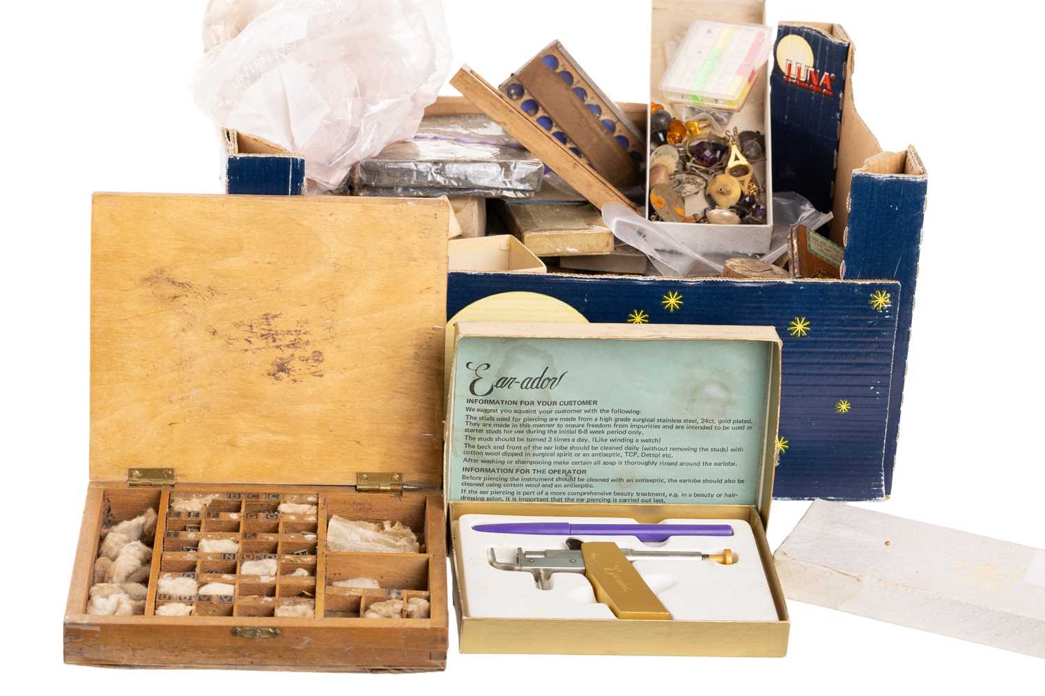 Lot 868 - GROUP OF VINTAGE WATCHMAKERS ACCESSORIES