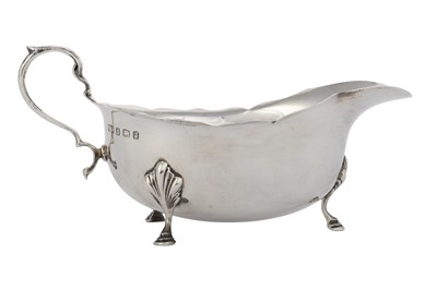 Lot 106 - SILVER SAUCE BOAT