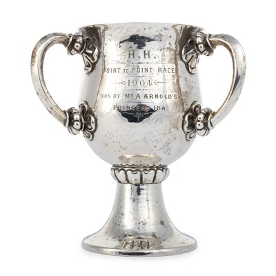 Lot 110 - EDWARD VII SILVER THREE HANDLED PRESENTATION TROPHY CUP