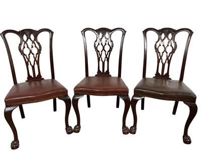 Lot 1570 - SET OF EIGHT MAHOGANY DINING CHAIRS