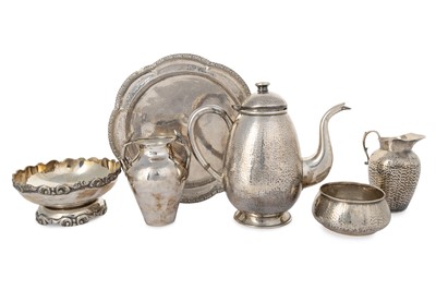 Lot 129 - GROUP OF CONTINENTAL SILVER ITEMS