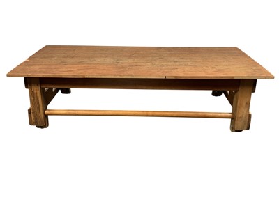 Lot 363 - VINTAGE COFFEE TABLE