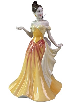 Lot 10 - ROYAL DOULTON FIGURE GROUP