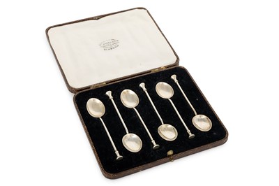 Lot 163 - SET OF SIX SILVER COFFEE SPOONS