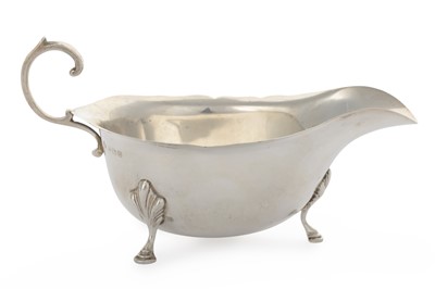 Lot 165 - GEORGE V SILVER SAUCEBOAT