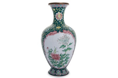 Lot 864 - CHINESE ENAMEL VASE