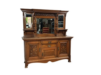 Lot 138 - EDWARDIAN OAK MIRROR BACK SIDEBOARD
