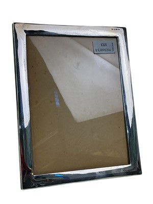 Lot 153 - GEORGE V SILVER PHOTOGRAPH FRAME