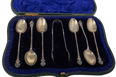 Lot 176 - SET OF SIX SILVER SHELL END COFFEE SPOONS