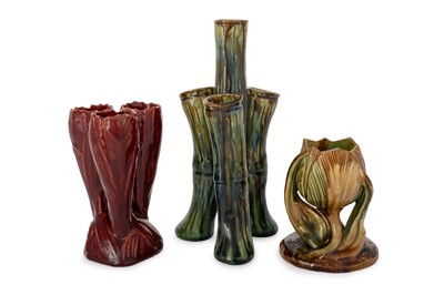 Lot 1750 - DUNMORE POTTERY RED GLAZED TRIPLE FLOWER HOLDER