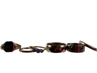 Lot 349 - GROUP OF GOLD WEDDING BANDS AND A DIAMOND RING