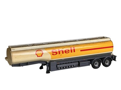 Lot 522 - COLLECTION OF DIECAST VEHICLES