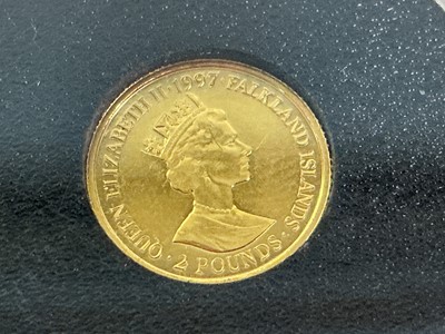 Lot 521 - ELIZABETH II FALKLAND ISLANDS FINE GOLD £2 COIN