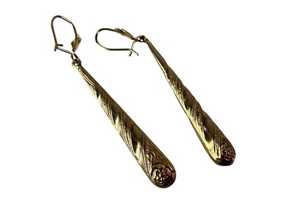 Lot 532 - THREE PAIRS OF DROP EARRINGS