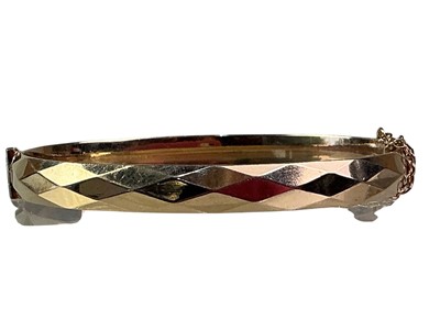 Lot 609 - LADYS GOLD MAJEX COCKTAIL WATCH